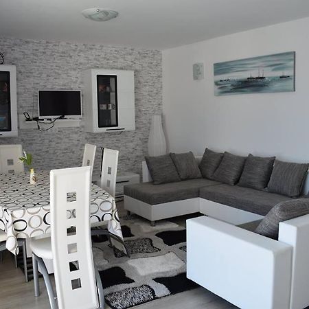 Apartmani Celjak Pag Town Exteriör bild