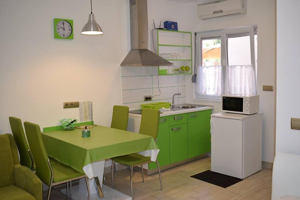 Apartmani Celjak Pag Town Exteriör bild