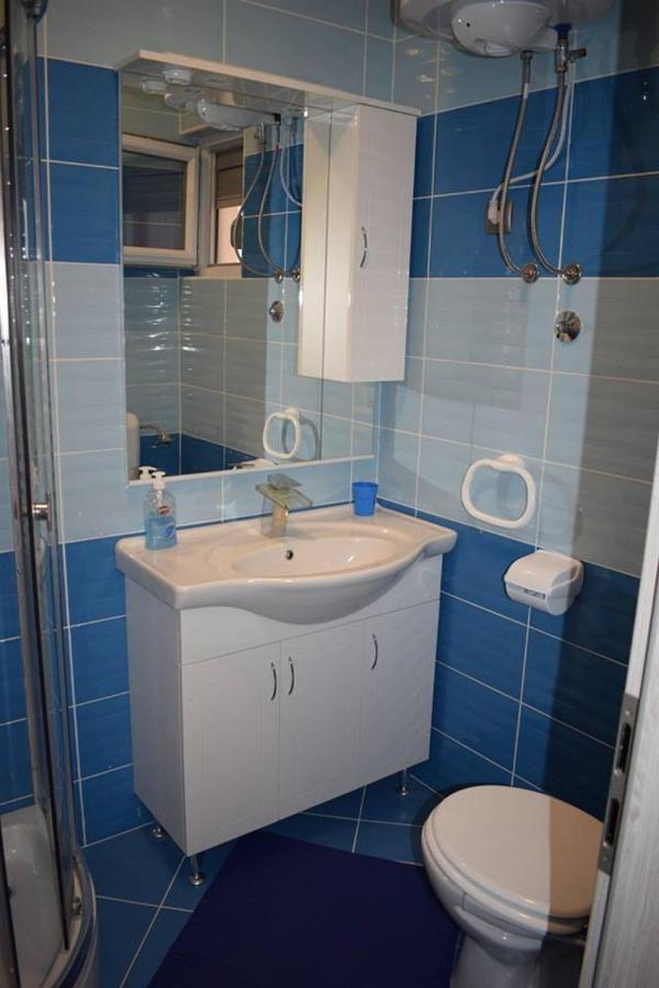 Apartmani Celjak Pag Town Exteriör bild